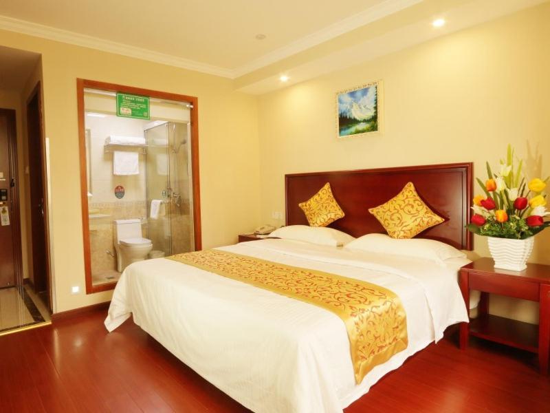 Greentree Inn Zhejiang Jiaxing West Zhongshan Road Vintage Car Building Express Hotel Zewnętrze zdjęcie