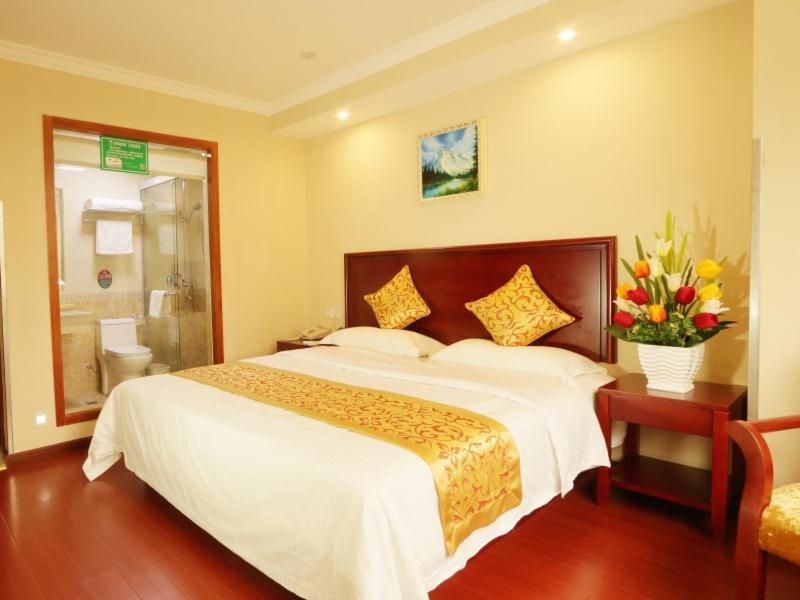 Greentree Inn Zhejiang Jiaxing West Zhongshan Road Vintage Car Building Express Hotel Zewnętrze zdjęcie