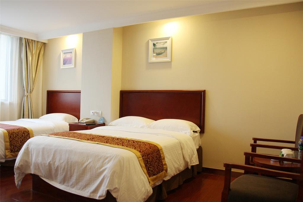 Greentree Inn Zhejiang Jiaxing West Zhongshan Road Vintage Car Building Express Hotel Zewnętrze zdjęcie